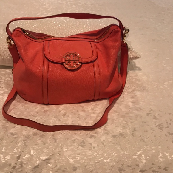 Tory Burch Handbags - Tory Burch handbag